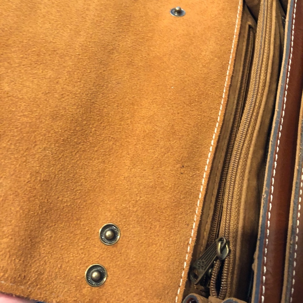 Crossbody bag - Picture 11 of 11
